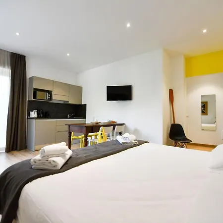 Regina E Oriente * Baveno