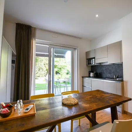 Regina E Oriente * Baveno